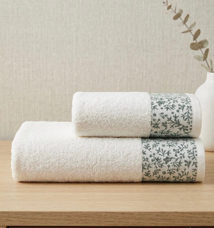 🛀 Aesthetic Export Quality Bath towels set (20X40, 27X54 Inches)
